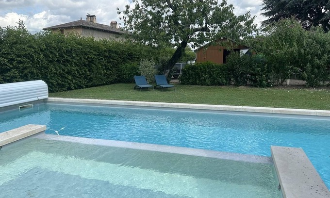 Saint-Didier-sur-Chalaronne House | Le petit Grenier de Bussière