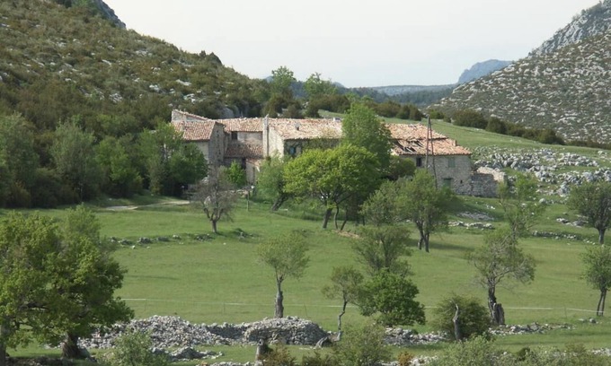 Trigance House | Le Gîte Panda Saint-maymes