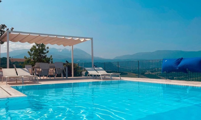 Rosciano Apartment | Le Galelle, Country House Apartment - 3 Bedroom Apartment