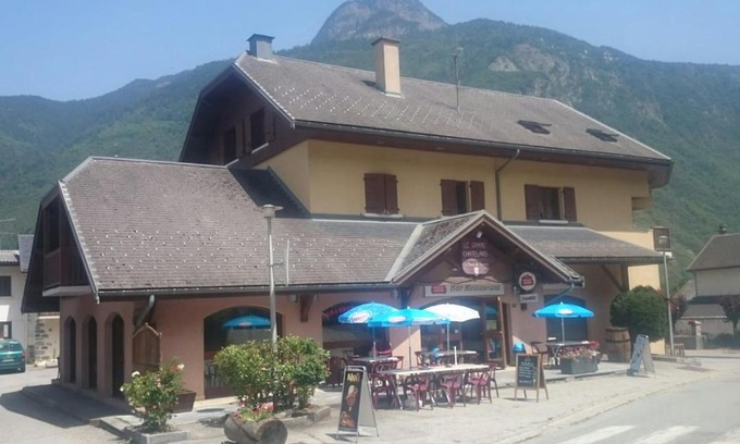 Sainte-Marie-de-Cuines House | Le Grand Chatelard HÔTEL BAR RESTAURANT