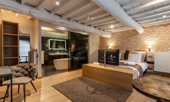 Waha Hotel | Le Manoir