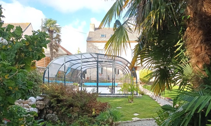 Guiclan House | Le Manoir de Kerofil
