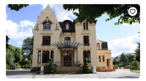 Caudry House | Le MANOIR DE LA MANTILLE - PLUMETIS