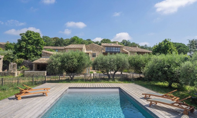 La Bruguiere House | Le Mas - 17th century building near Uzès