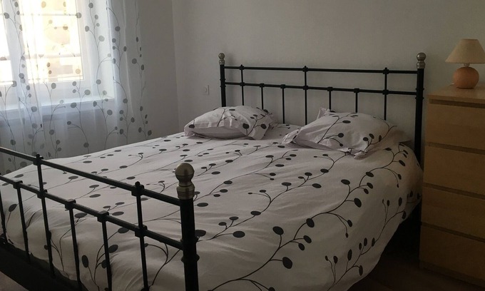Saint-Germain-Laval Apartment | Le nid d'ange germanois