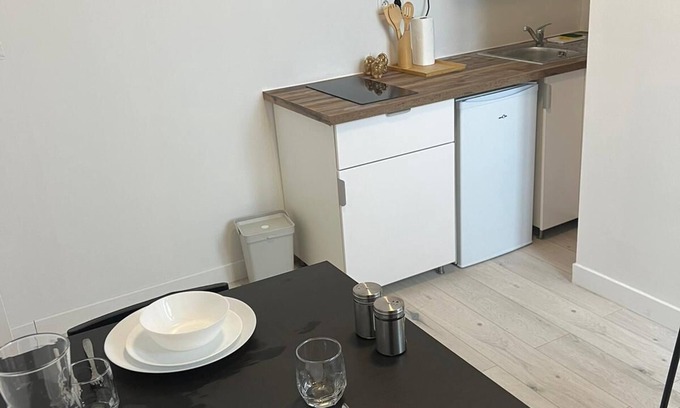 Saint-Martin-d'Heres Apartment | Le NID modern studio