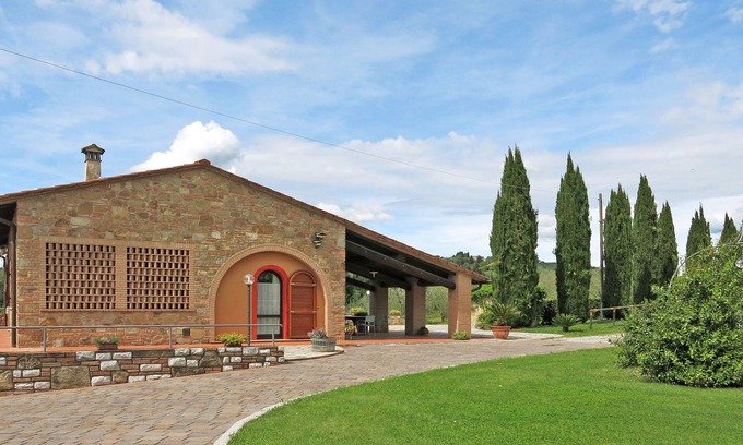 Peccioli House | Le Palaie - 'Fienile' by Interhome
