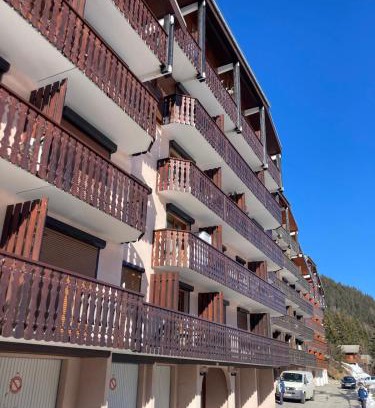 Station de Drouzin le Mont Apartment | Le pied des pistes, studio 5 pers, balcon sud est, vue sur les montagnes