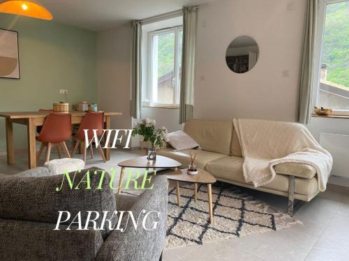 Tenay Apartment | Le Poppy, cozy, calme, wifi, parking