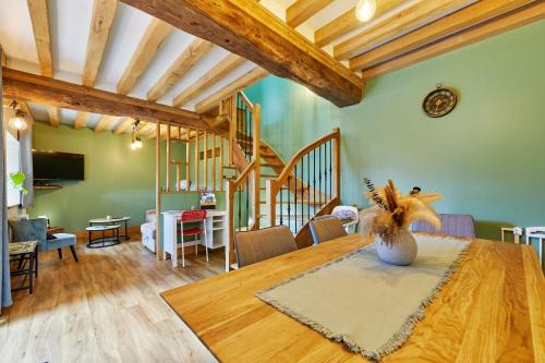 Saint-Pierre-sur-Dives House | Le refuge des hiboux - Charmante maison pour 6p