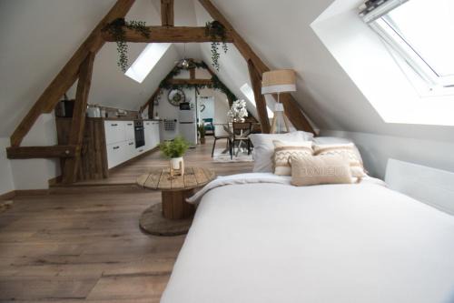 Gambais Bed & Breakfast | LE RELAIS DES CALECHES - l'Appartement "L'aparté"