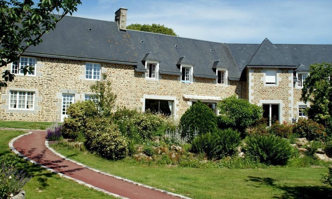 Courson Bed & Breakfast | Le Relais Postal B&B