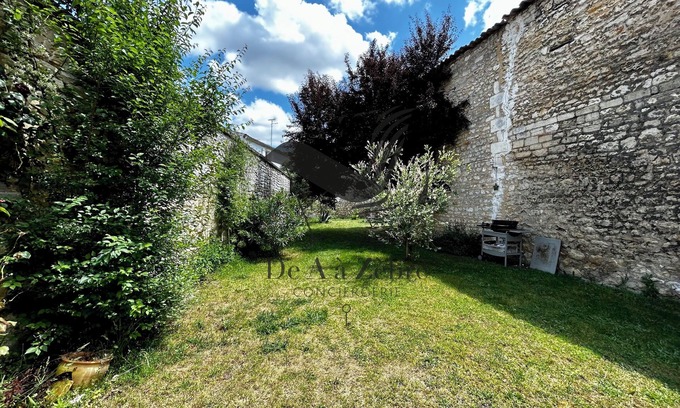 Rochefort Apartment | Le République 7 - Apartment in the city center & close to the thermal baths