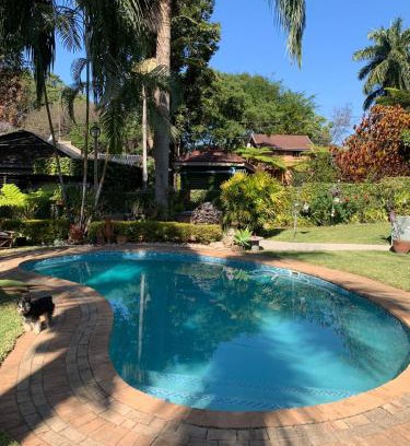 Tzaneen House | Leadwood Guesthouse