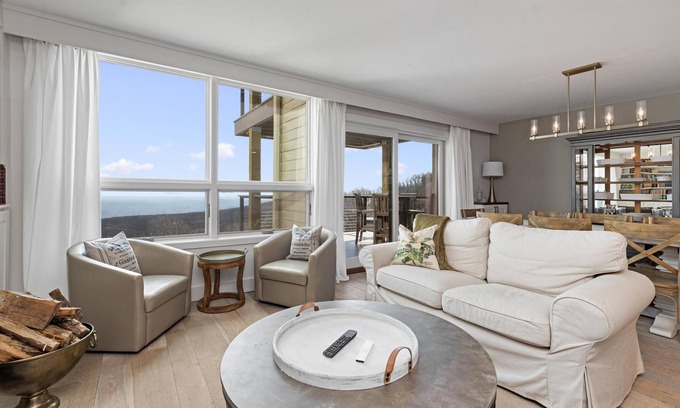 Nellysford Condo | Ledges 52 with Wintergreen Advantage