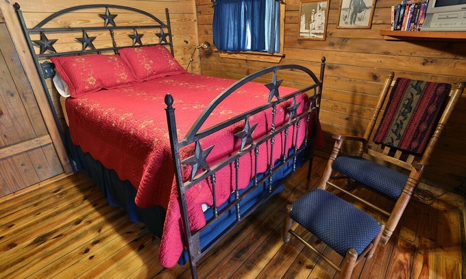 Pipe Creek Cabin | Lee Cabin at Country Accent Antiques, Pipe Creek, TX.