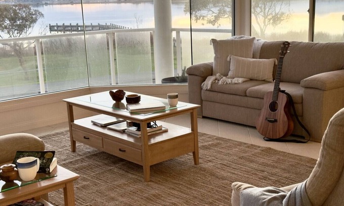Goolwa South House | Leeside - Riverfront Relaxation