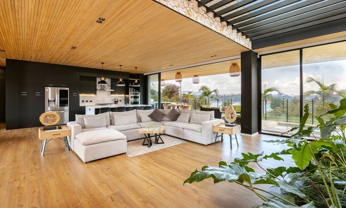 El Penol Villa | Legacy Colombia: Modern Waterfront Luxury + Tennis
