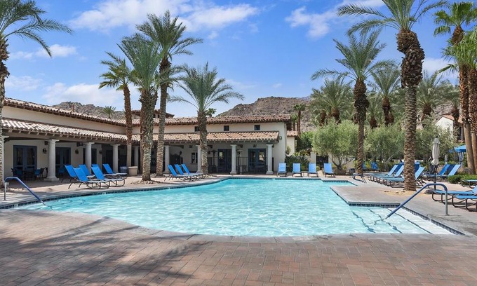La Quinta Villa | Legacy Villa Resort- 48613 Classic Drive