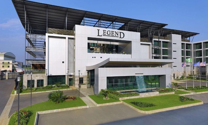 Lagos Hotel | Legend Hotel Lagos Airport, Curio Collection By Hilton