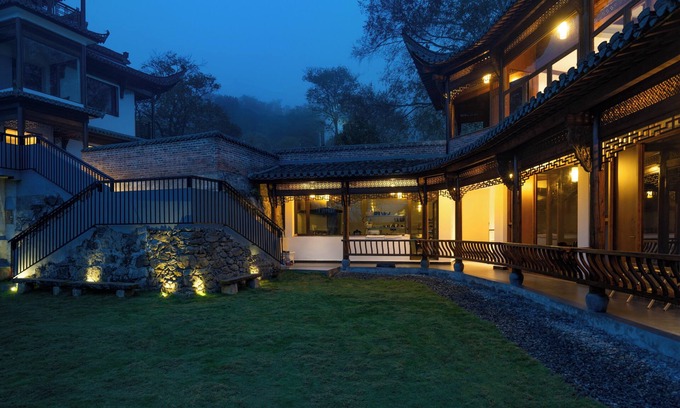 Yi County Hotel | Leisure Haven - Tachuan Hotel