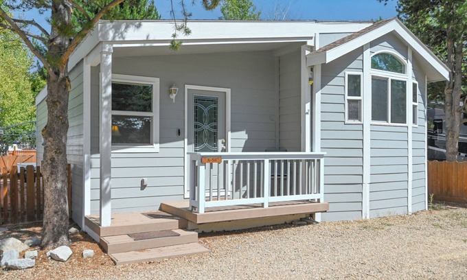 Cascade Cabin | Leisure Time Getaway: Walk to the River, Pets OK