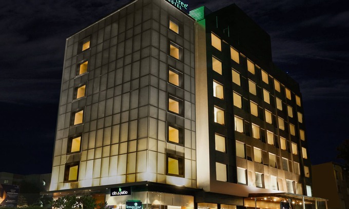 Viman Nagar Hotel | Lemon Tree Hotel Viman Nagar Pune
