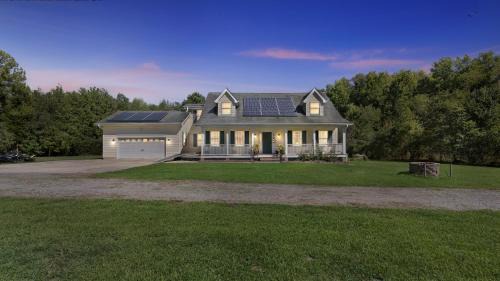 Bel Alton Villa | Leo Farm Villa - Beautiful Country Retreat villa
