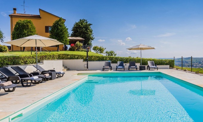 Corinaldo Villa | Leondina Country House with pool and panoramic view in Corinaldo, a heaven of peace in the Marche co