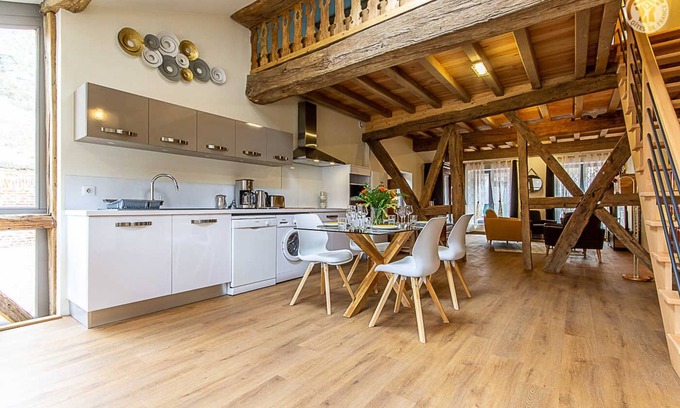 Louhans House | Les Arcades - Louhans