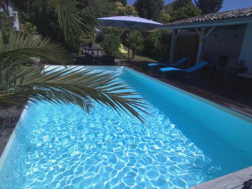 Vertheuil House | Les Arums de Fondeminjean