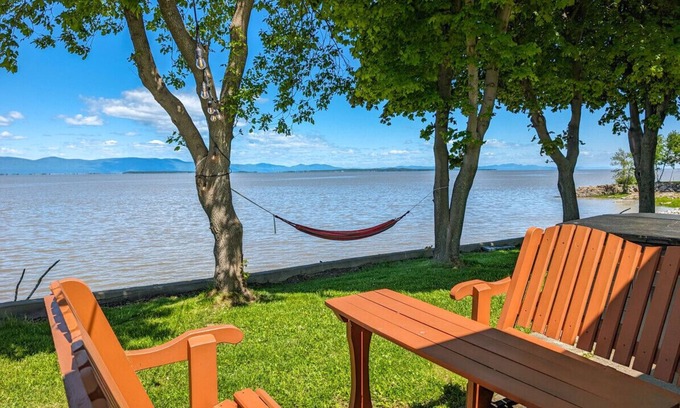 Cap-Saint-Ignace Ski Chalet | Les Chalets Bleus - Family escape by the river banks - Cottage 7