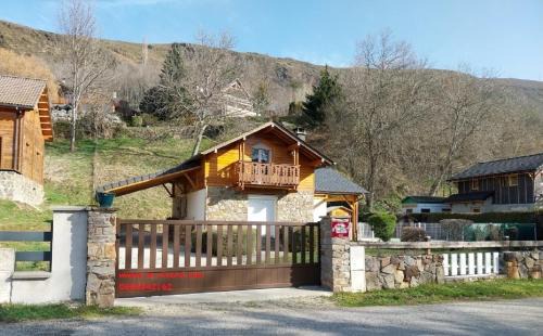 Ignaux House | Les FEICHES et MARGUERITES