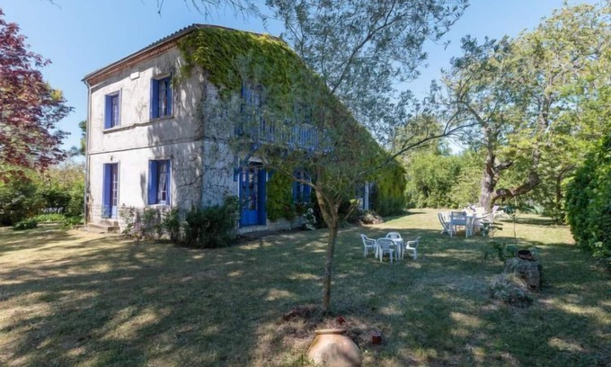 Vaux-sur-Mer House | Les Figuiers by Interhome