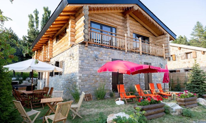 Superbolquere Ski Chalet | Les Flocons de Neige