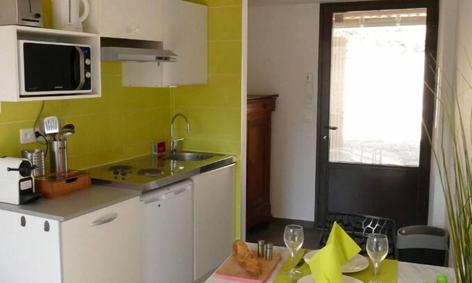 Cereste Apartment | Les Gîtes Nature en Luberon - LE Patio 2