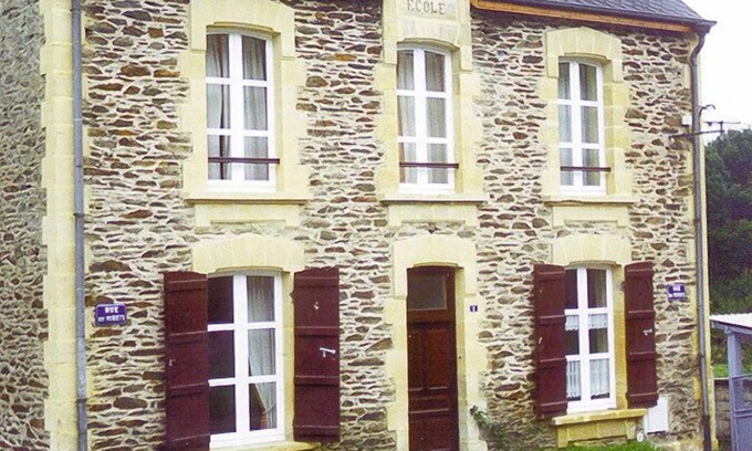 Les Hautes-Rivieres House | LES HUBIETS - LES HAUTES RIVIERES