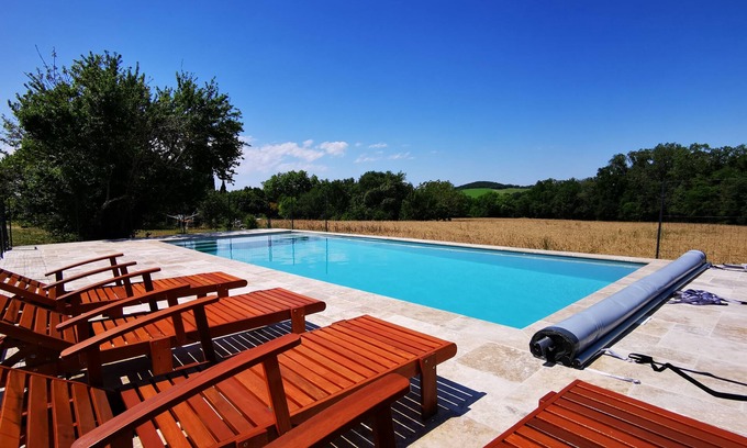 Roquevidal Villa | Les Jardins de Roquevidal. Maison Calme en Campagne, Idéale Pour Famille/amis