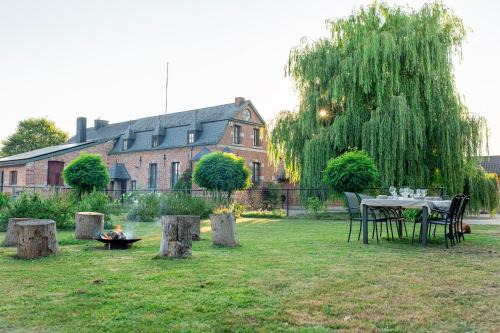 Leuze-en-Hainaut House | Les jardins du Quesnoy - 25min de Pairi Daiza