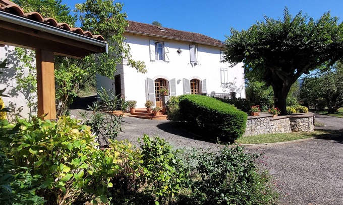Sengouagnet House | Les Laurensias, Maison de Charme at the foot of the Cagire, in the Haut - Garonnais.