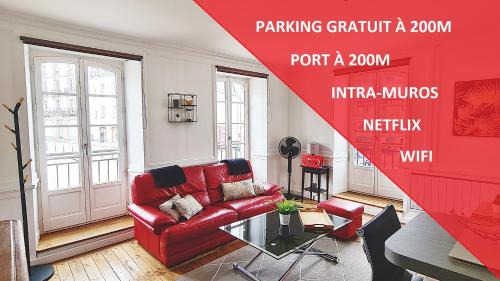 Vannes Apartment | LES LICES, T2 de caractère en plein centre historique
