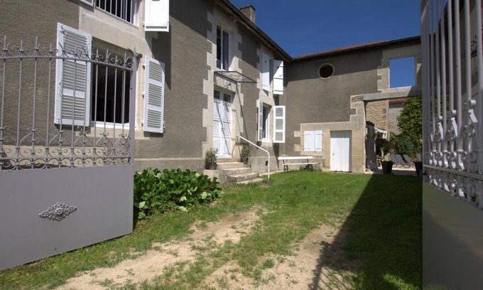 Arrentieres House | Les Loulous - Arrentieres