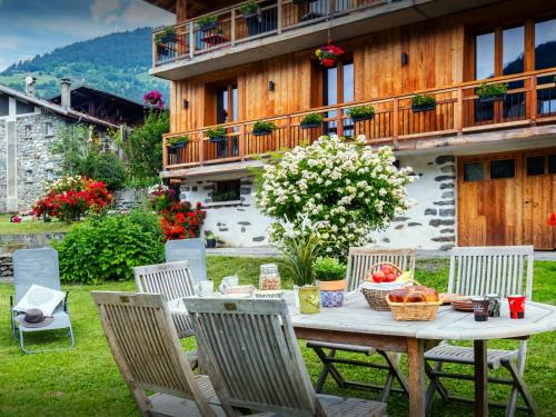 Seez Ski Chalet | Les Moulins D'Angelina - OVO Network