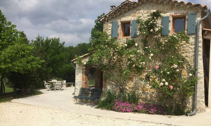 Bagard House | Les Muriers, for moments of rest and relaxation.