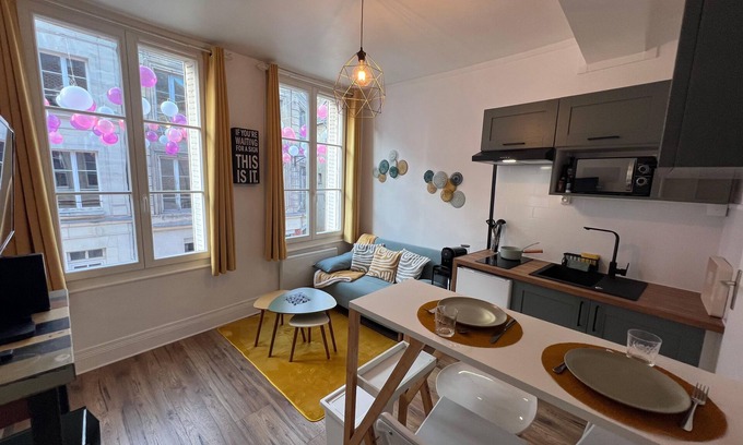 Laon Apartment | Les nids de Laon Le canari Completely renovated apartment in the center of town