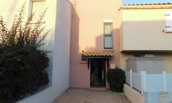 Marseillan Plage House | les Pieds Dans l eau