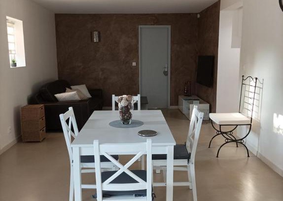 Saint-Martin-d'Aout Apartment | Les Pins