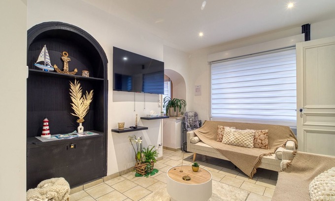 Marquise House | Les Pivoines Magiques - Maison avec garage