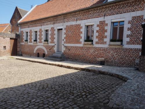 Haspres House | Les racines