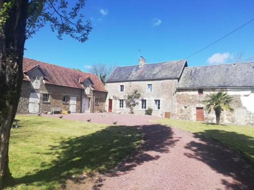 Saint-Germain-sur-Seves House | Les Rivieres